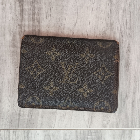 Louis Vuitton Other - Louis Vuitton  Credit Card Slots Wallet - Brown